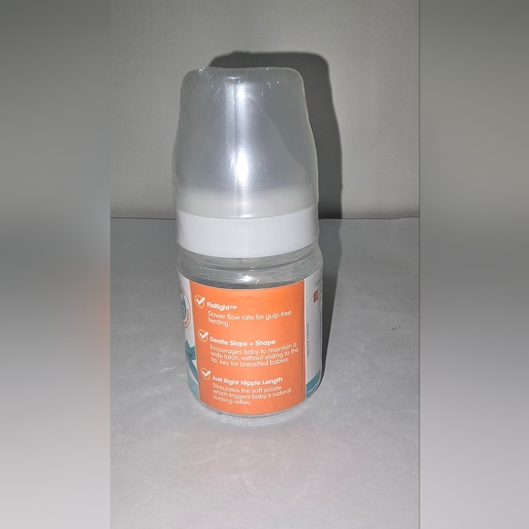 Evenflow baby bottle plastic - Picture 2 of 3
